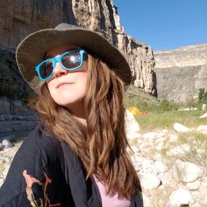 Meet your Posher, Rachel